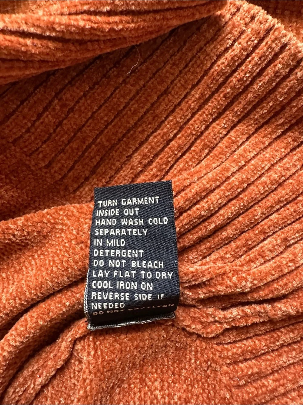 DG2 by Diane Gilman Rust Orange Turtleneck Sweater